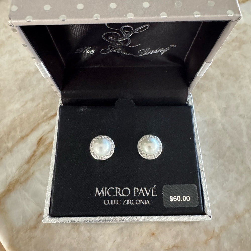 Cubic Zirconia Pearl Earrings